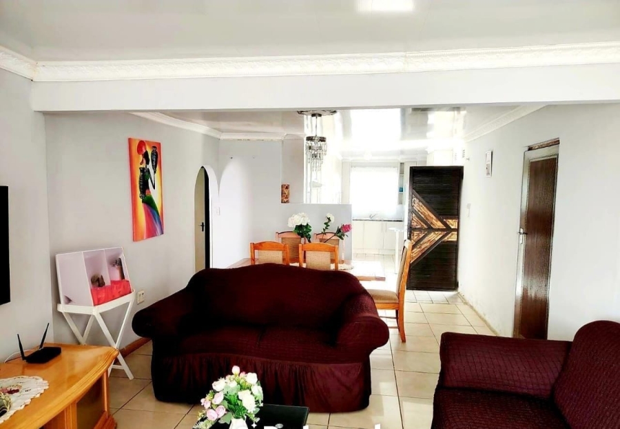 3 Bedroom Property for Sale in Amalinda Eastern Cape